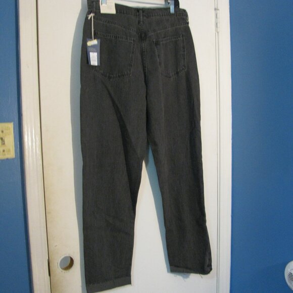 Universal Thread Boyfriend Jean Size 8 NWT $$36 Faded Black Cuffs Ankle Length - Picture 7 of 7